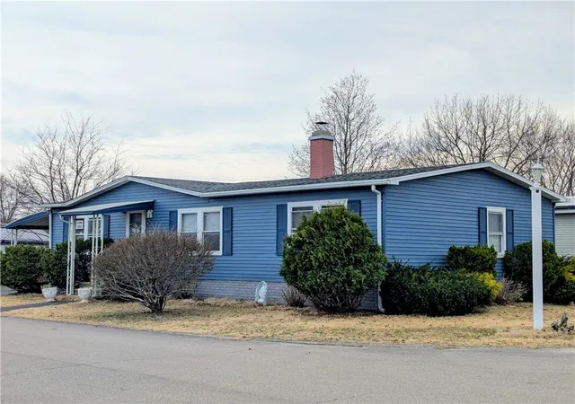 Homes for sale in Attleboro, MA | 44 Castle Rd, Attleboro, MA 02703 | MLS# 1408749