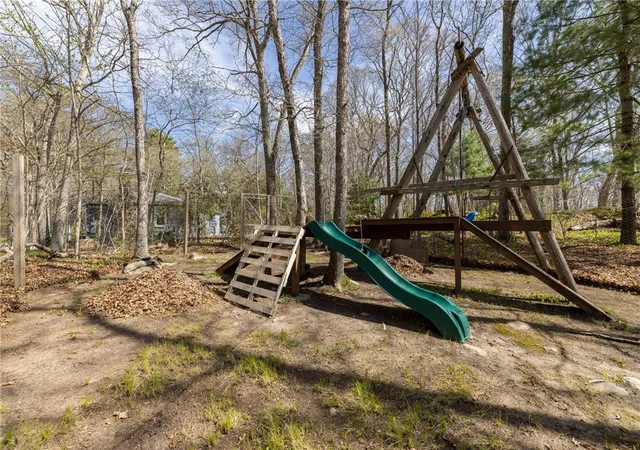 Homes for sale in Hopkinton, RI | 13 Pigeon Hill Cvs, Hopkinton, RI 02808 | MLS# 1408764