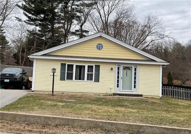 Photo 2 of Single family home for sale at 1567 Plainfield Pike, Clayville, RI 02815 | MLS# 1408956 | Listing updated on 2026-09-01