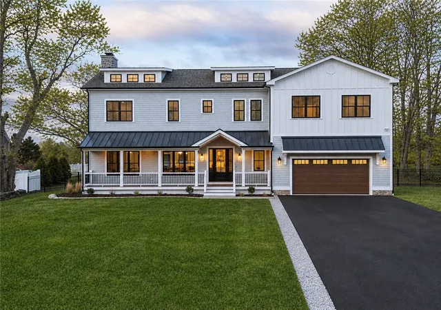 Homes for sale in Middletown, RI | 980 Green End Avenue Avenue, Middletown, RI 02842 | MLS# 1408977