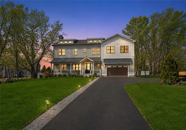 Homes for sale in Middletown, RI | 980 Green End Avenue Avenue, Middletown, RI 02842 | MLS# 1408977