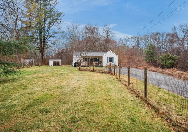 3rd image of 56 Laurel St, Hopkinton, RI 02804 | MLS# 1409248