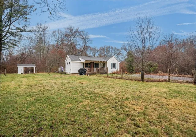 5th image of 56 Laurel St, Hopkinton, RI 02804 | MLS# 1409248