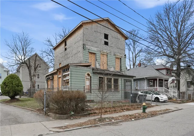 Homes for sale in Providence, RI | 102 Superior St, Providence, RI 02907 | MLS# 1409277