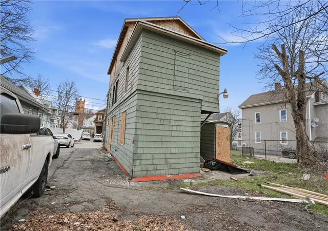 Homes for sale in Providence, RI | 102 Superior St, Providence, RI 02907 | MLS# 1409277