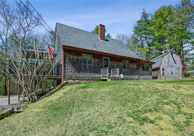 Homes for sale in South Kingstown, RI | 320 Shannock Rd, South Kingstown, RI 02879 | MLS# 1409603