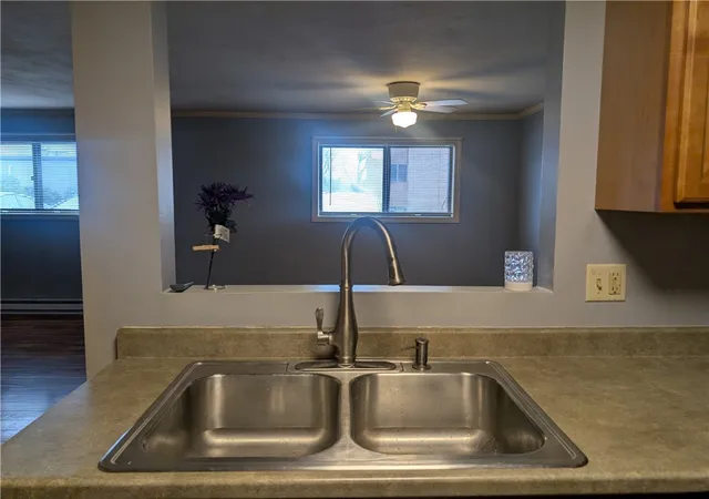 Homes for sale in Lincoln, RI | 117 John St #44, Lincoln, RI 02865 | MLS# 1409694