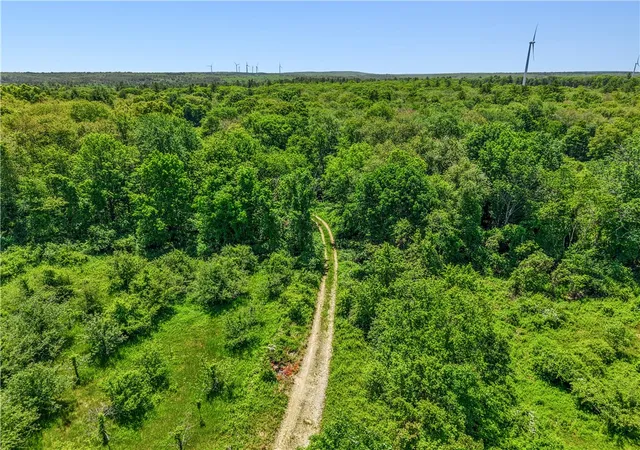 2nd image of 0 Carrs Trl, Coventry, RI 02827 | MLS# 1409698