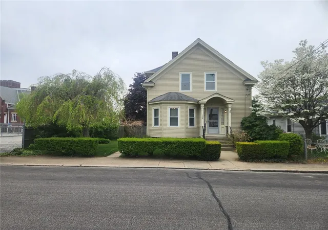 Photo 1 of Single family home for sale at 164 Morris Ave, Pawtucket, RI 02860 | MLS# 1409736 | Listing updated on 2026-08-20