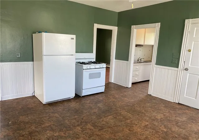 Homes for sale in Providence, RI | 69 Erastus St, Providence, RI 02908 | MLS# 1409942