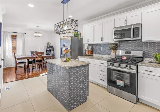 5th image of 14 South Fairview St, Johnston, RI 02919 | MLS# 1409994