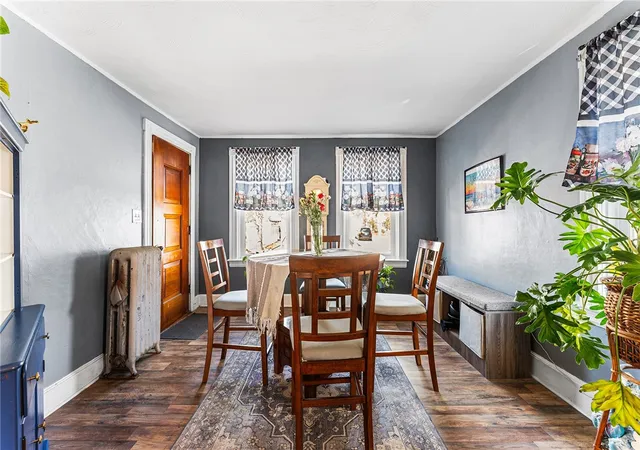 Homes for sale in East Providence, RI | 95 Ivy St, East Providence, RI 02914 | MLS# 1407133