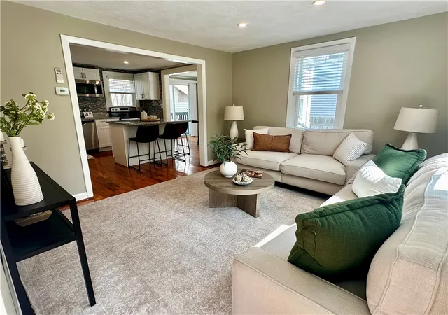 2nd image of 143 River Vue Ave, Warwick, RI 02889 | MLS# 1410251