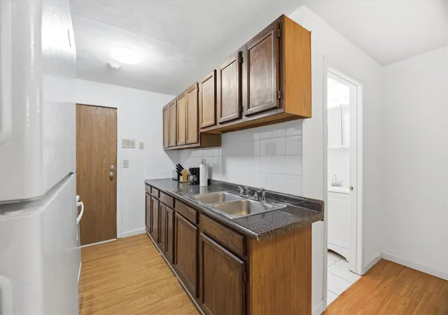 Homes for sale in North Providence, RI | 420 Woodward Rd #5, North Providence, RI 02904 | MLS# 1410093