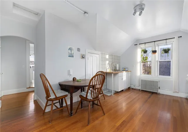 1st image of 377 Hope St #3, Providence, RI 02906 | MLS# 1410302