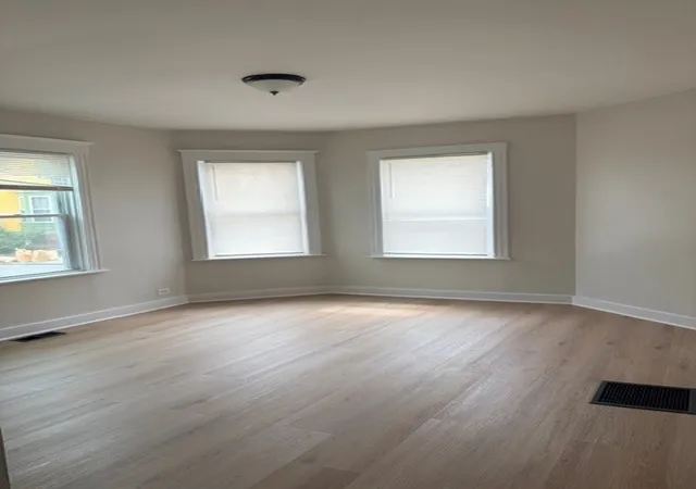 Homes for sale in Providence, RI | 41 Carter St, Providence, RI 02907 | MLS# 1410354