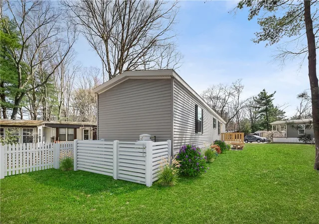 Homes for sale in Coventry, RI | 7 Hidea Wy, Coventry, RI 02816 | MLS# 1410536