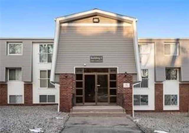Homes for sale in North Providence, RI | 300 Smithfield Rd #5-53, North Providence, RI 02904 | MLS# 1410583