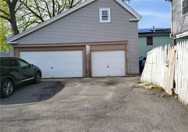 2nd image of 45 Ocean St, Providence, RI 02905 | MLS# 1410653