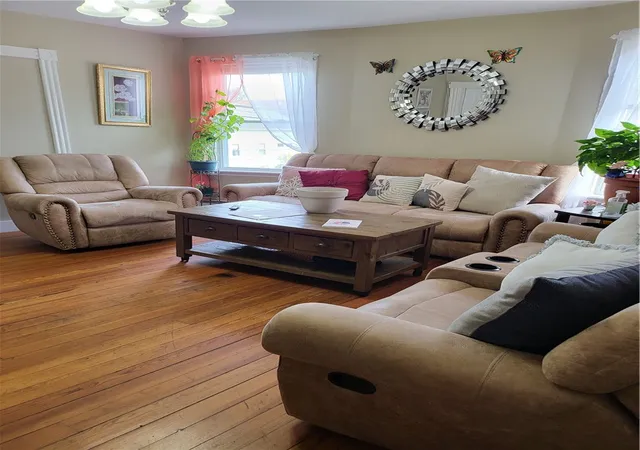 32nd image of 45 Ocean St, Providence, RI 02905 | MLS# 1410653