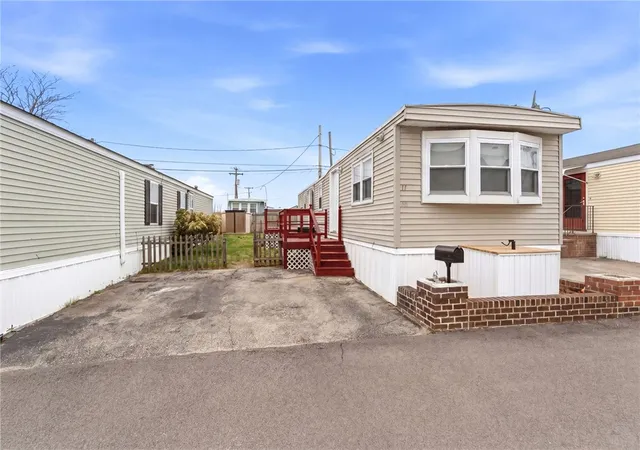 Photo 1 of Single family home for sale at 11 East Dr, Rumford, RI 02916 | MLS# 1410245 | Listing updated on 2026-08-04