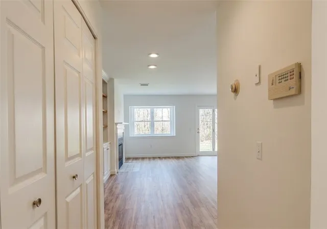 Homes for sale in Portsmouth, RI | 57 Lawton Brook Ln #57, Portsmouth, RI 02871 | MLS# 1410775