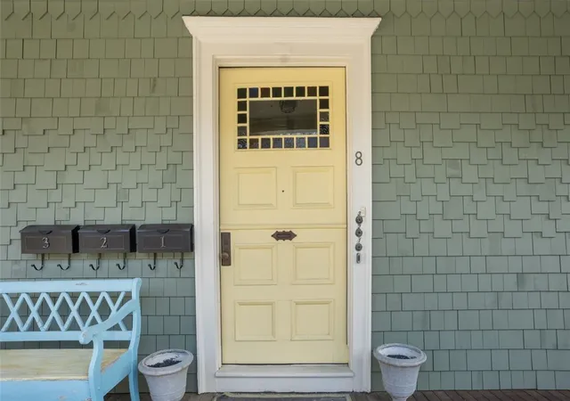 Homes for sale in Newport, RI | 8 Everett St #2, Newport, RI 02840 | MLS# 1410577