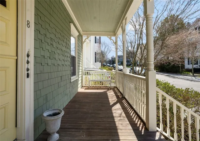 Homes for sale in Newport, RI | 8 Everett St #2, Newport, RI 02840 | MLS# 1410577