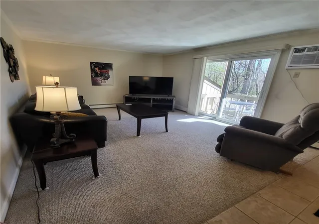 Homes for sale in Lincoln, RI | 400 New River Rd #704, Lincoln, RI 02838 | MLS# 1410894