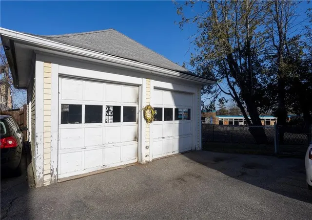 3rd image of 70 Woodland Rd, Woonsocket, RI 02895 | MLS# 1410754