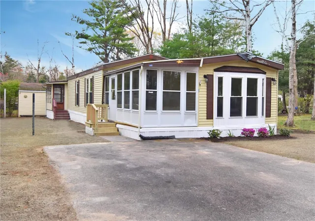 Homes for sale in Coventry, RI | 6 Hide A Way, Coventry, RI 02816 | MLS# 1410940