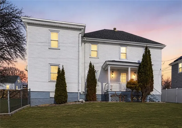 Multi family home for sale at 79 Chestnut Hl Ave, Cranston, RI 02920 | MLS# 1410934