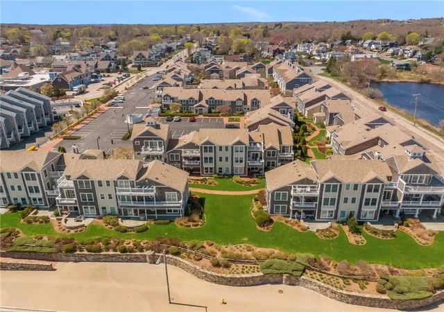 1st image of 20 Narragansett Ave #306, Narragansett, RI 02882 | MLS# 1410683