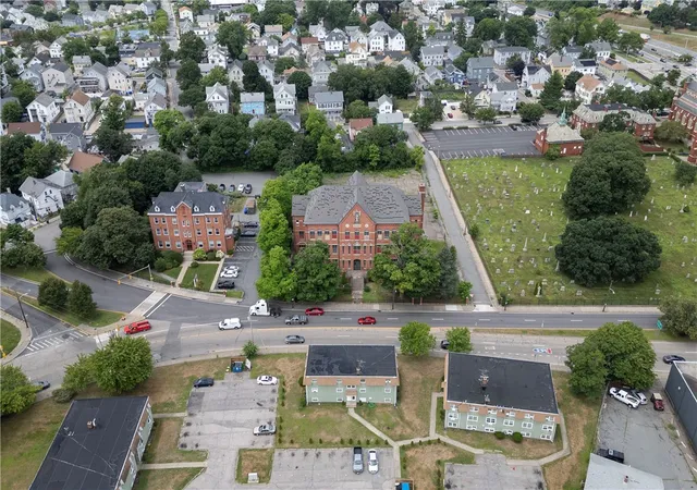 3rd image of 163 George St, Pawtucket, RI 02860 | MLS# 1409825