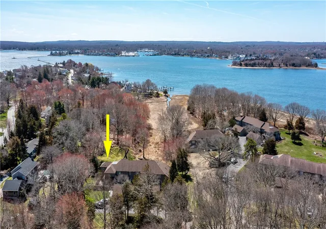 Homes for sale in North Kingstown, RI | 255 Seabreeze Dr, North Kingstown, RI 02852 | MLS# 1405499