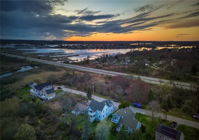 Homes for sale in Narragansett, RI | 110 Houston Ave, Narragansett, RI 02882 | MLS# 1410840