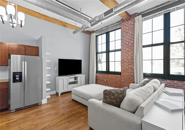 2nd image of 99 Allen St #105, Woonsocket, RI 02895 | MLS# 1410987