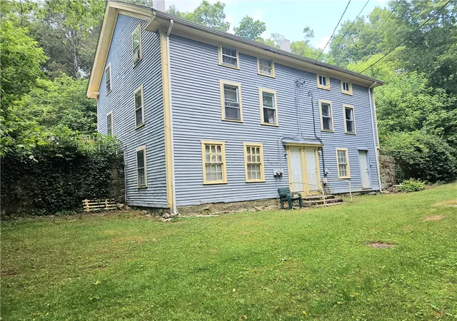 46th image of 1 Side Hill St, Hopkinton, RI 02832 | MLS# 1411253