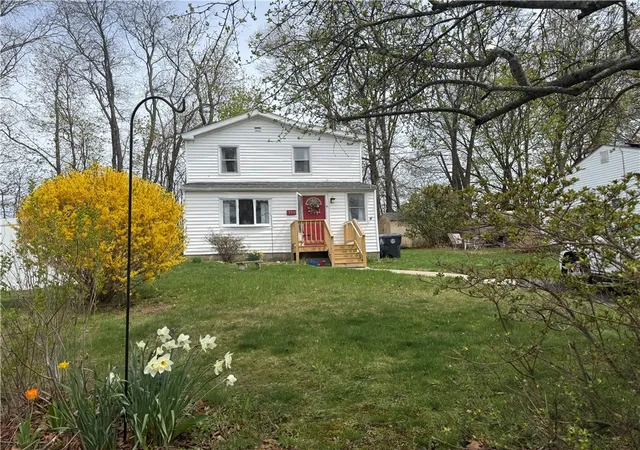 Homes for sale in Cumberland, RI | 159 Iroquois Rd, Cumberland, RI 02864 | MLS# 1411276