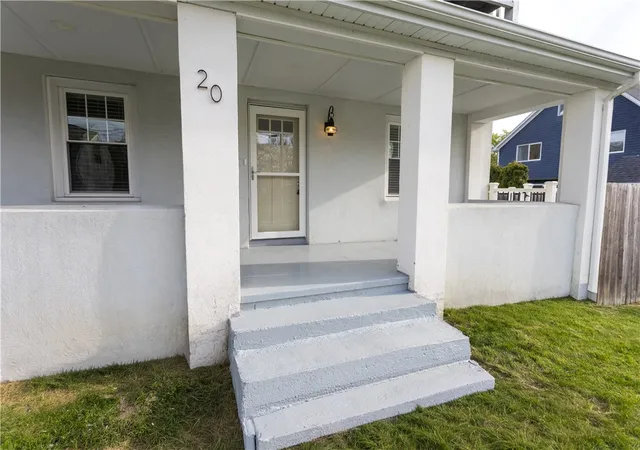Photo 3 of Sale Pending at 20 W View St, Warwick, RI 02889 | MLS# 1411415 | Listing updated on 2026-07-31