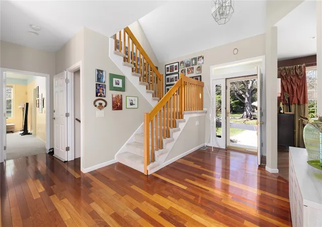 Homes for sale in East Greenwich, RI | 110 Osprey Dr, East Greenwich, RI 02818 | MLS# 1411142