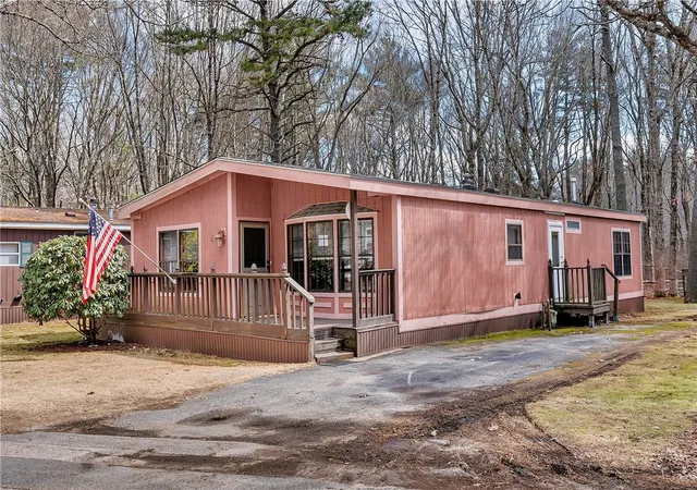1st image of 41 Leisure Wy, Coventry, RI 02816 | MLS# 1411450