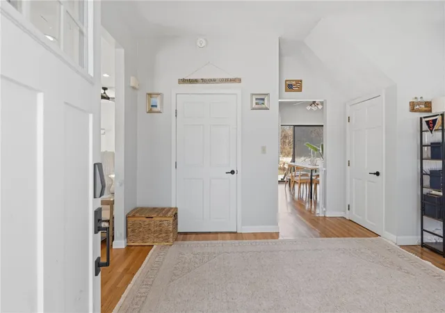 3rd image of 11 Heights Ave, Warwick, RI 02889 | MLS# 1410118