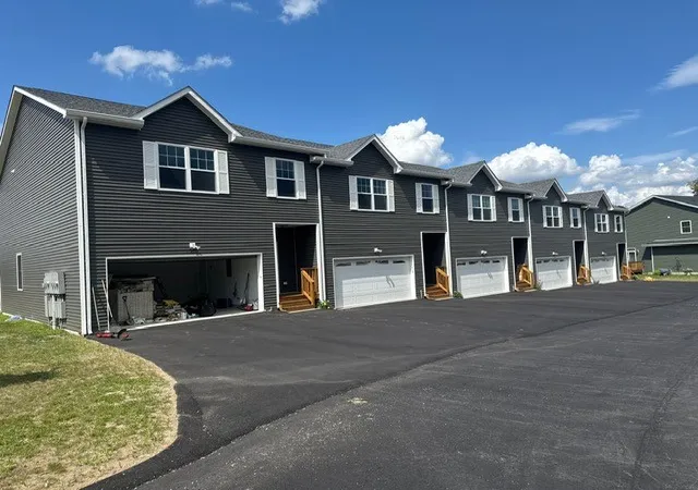 Homes for sale in West Warwick, RI | 99 Ayda Rose Ave, West Warwick, RI 02893 | MLS# 1411527