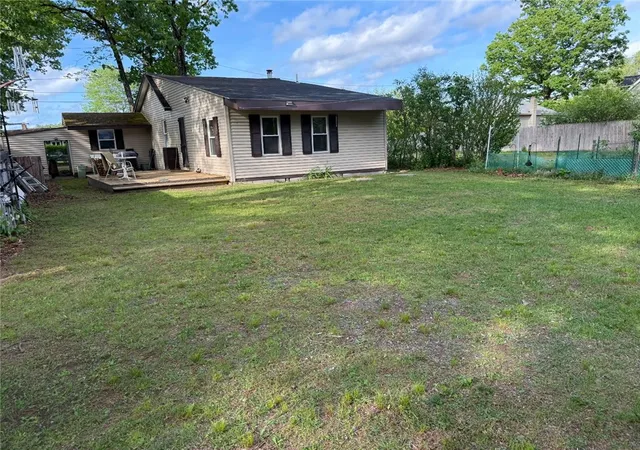 Homes for sale in Coventry, RI | 193 Shady Valley Rd, Coventry, RI 02816 | MLS# 1411572