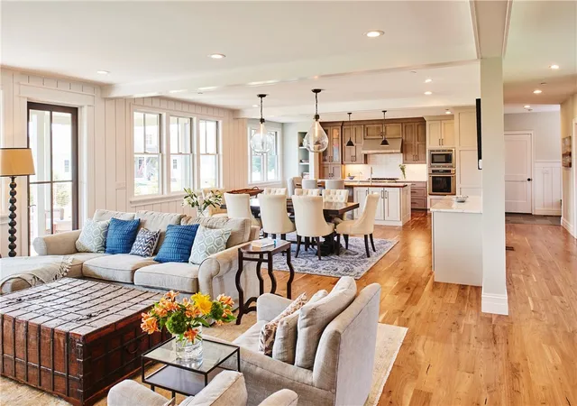 4th image of 210 Explorer Dr, Saunderstown, RI 02874 | MLS# 1411530