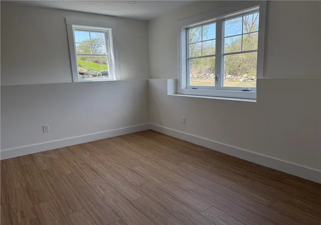 22nd image of 27 Massasoit Ave, Bristol, RI 02809 | MLS# 1411751