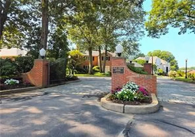 1st image of 203 Dean Ridge Ct, Cranston, RI 02920 | MLS# 1411733