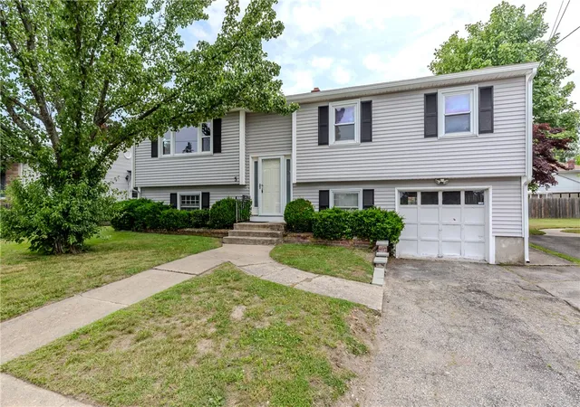 Homes for sale in North Providence, RI | 5 Standish Ave, North Providence, RI 02911 | MLS# 1411676