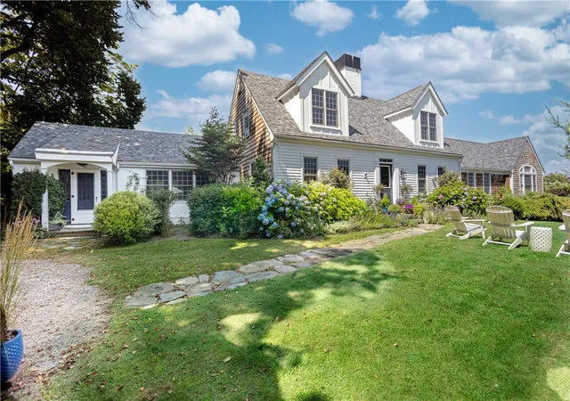 Homes for sale in Middletown, RI | 47 Kane Ave, Middletown, RI 02842 | MLS# 1407171